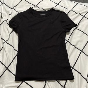 Women’s Small Black T Shirt